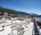 Appartements und Zimmer M.U.N., Privatunterkunft im Ort Petrovac, Montenegro